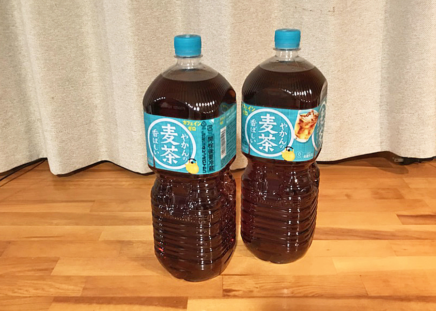 ペットボトルの麦茶