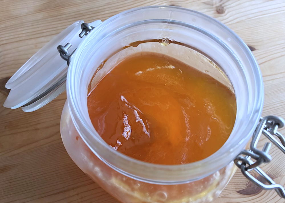煮詰めた梅シロップ